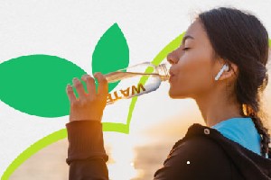 5 suplimente esențiale pentru menținerea hidratației în timpul verii